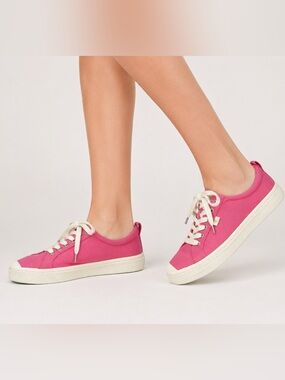 CARIUMA OCA Low Pink Lemonade Canvas Sneakers Women's Size 10.5 or Men's Size 9